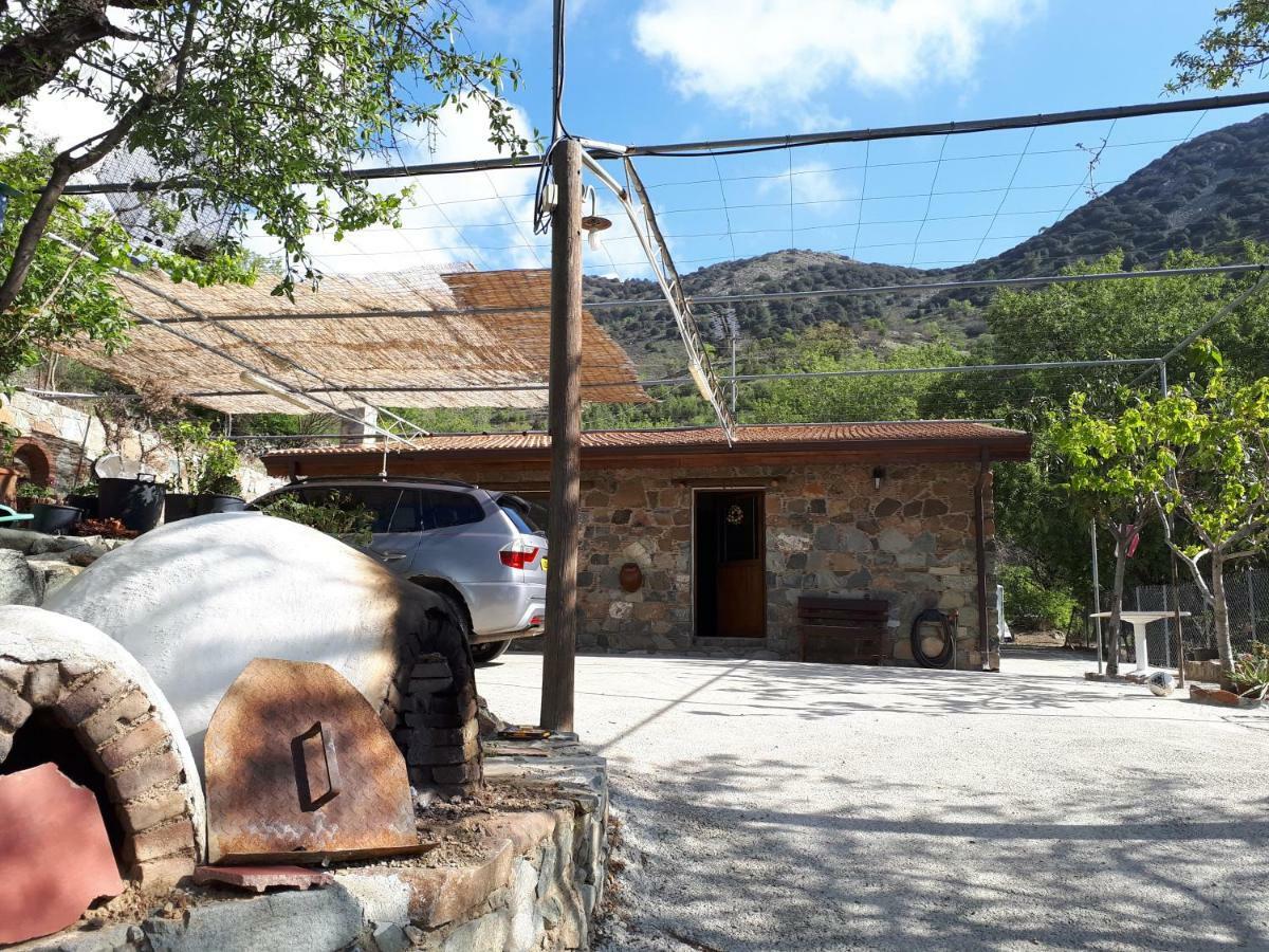 アグロス Agrompelo Houseヴィラ エクステリア 写真